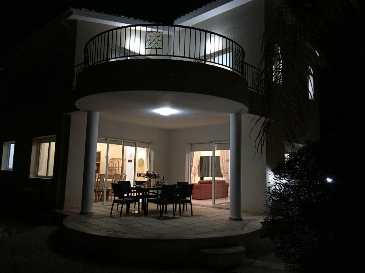 Villa Anthiana Coral Bay Exterior photo